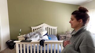 Trying to get a better deal from the pregnant landlord