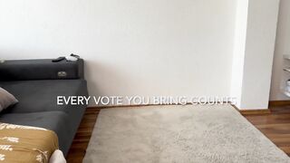 Zweimal kommen für die Hautpflege meiner Stiefmutter ~ MILF-Gesichtsbehandlung