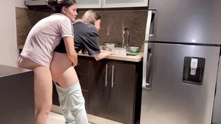 Wife fucked hard with tongue while washing dishes in the kitchen, getting her to cum before her step